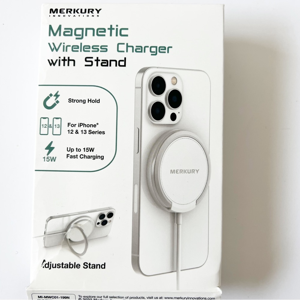 Merkury Magnetic Wireless Charger w/ Stand